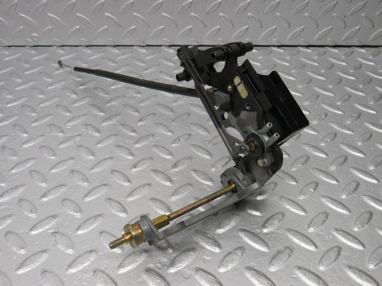 39130 Mercedes-Benz R107 500SL Heater Control Mechanism