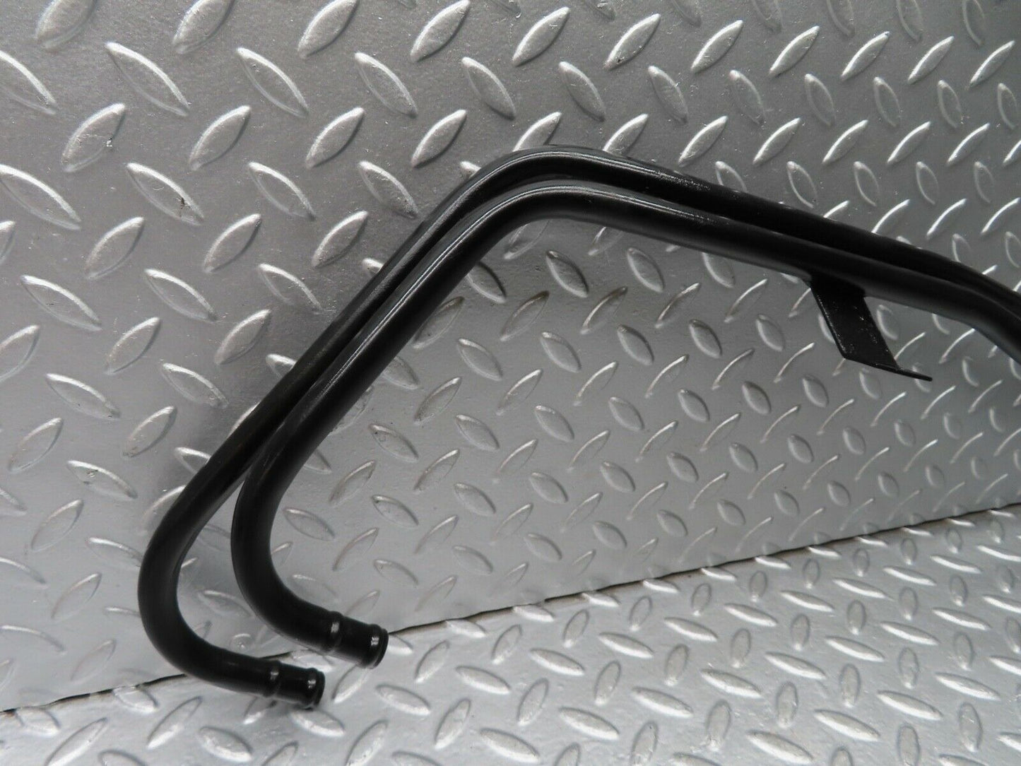 20710 Mercedes-Benz R107 450SL Power Steering Oil Cooling Pipe