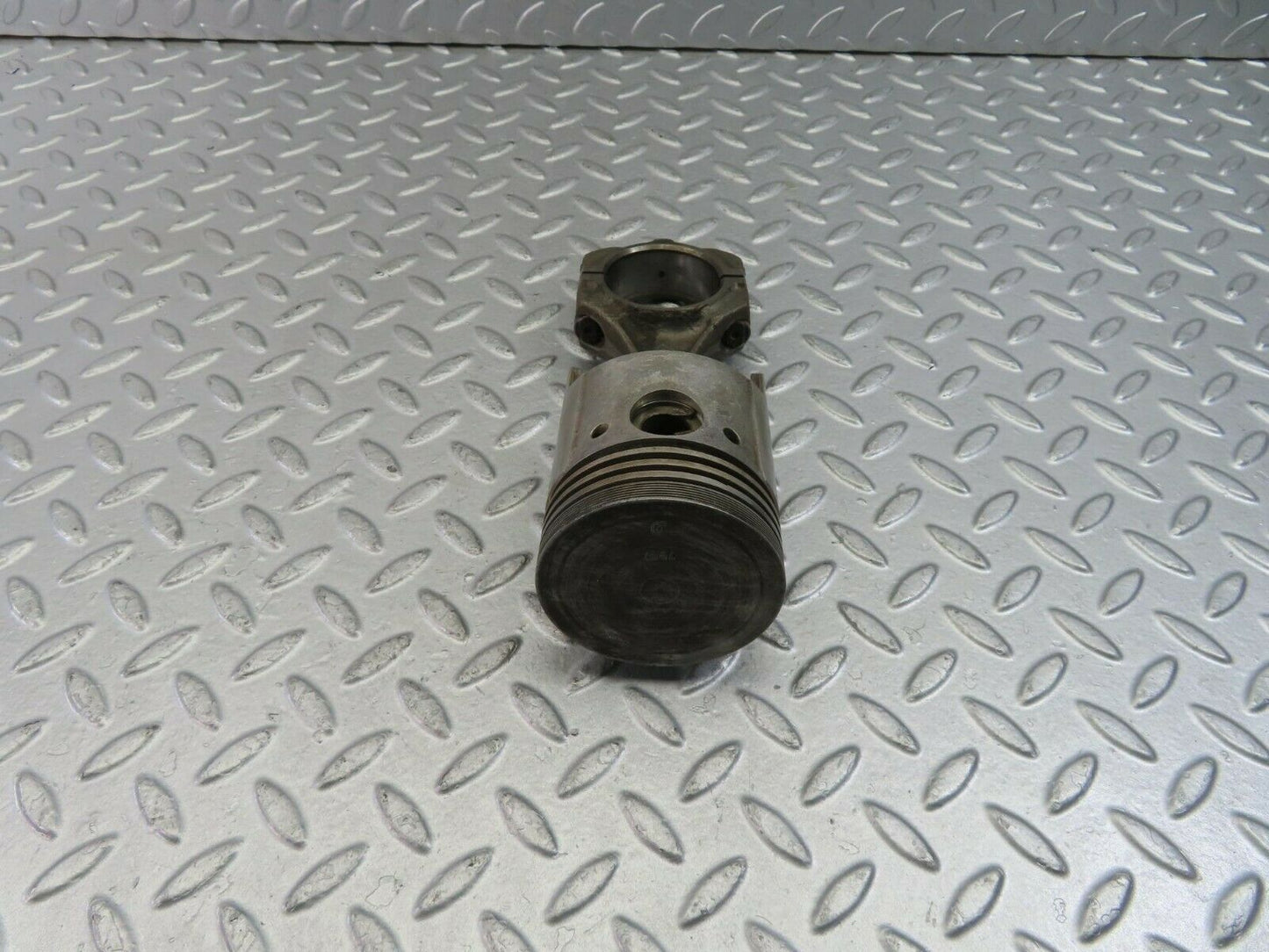 10205 Mercedes-Benz W111 220SE Piston With Connecting Rod 79.97 mm