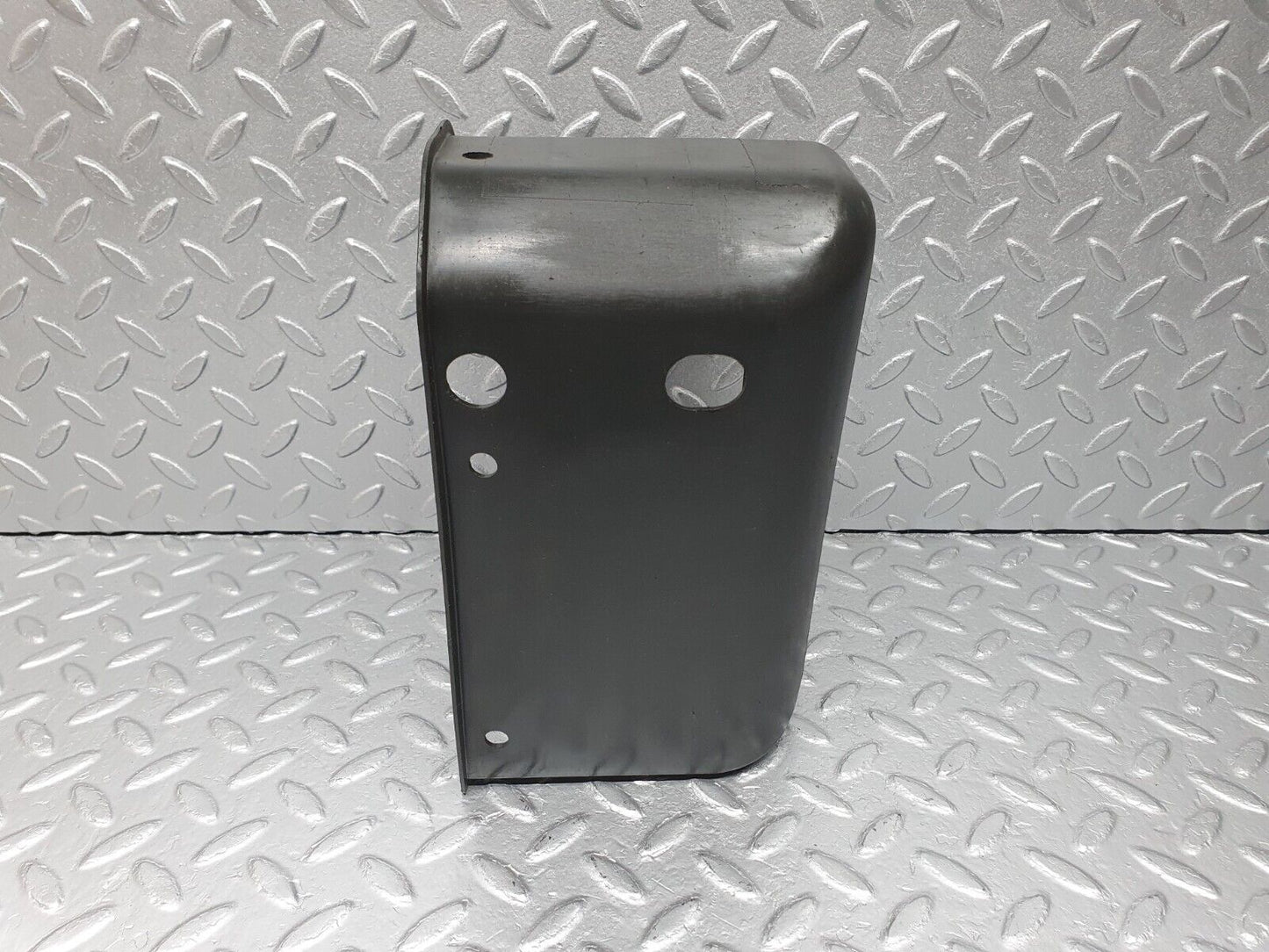 41028 Mercedes-Benz W126 300SE Fuel Pump Protective Cover 1264780337