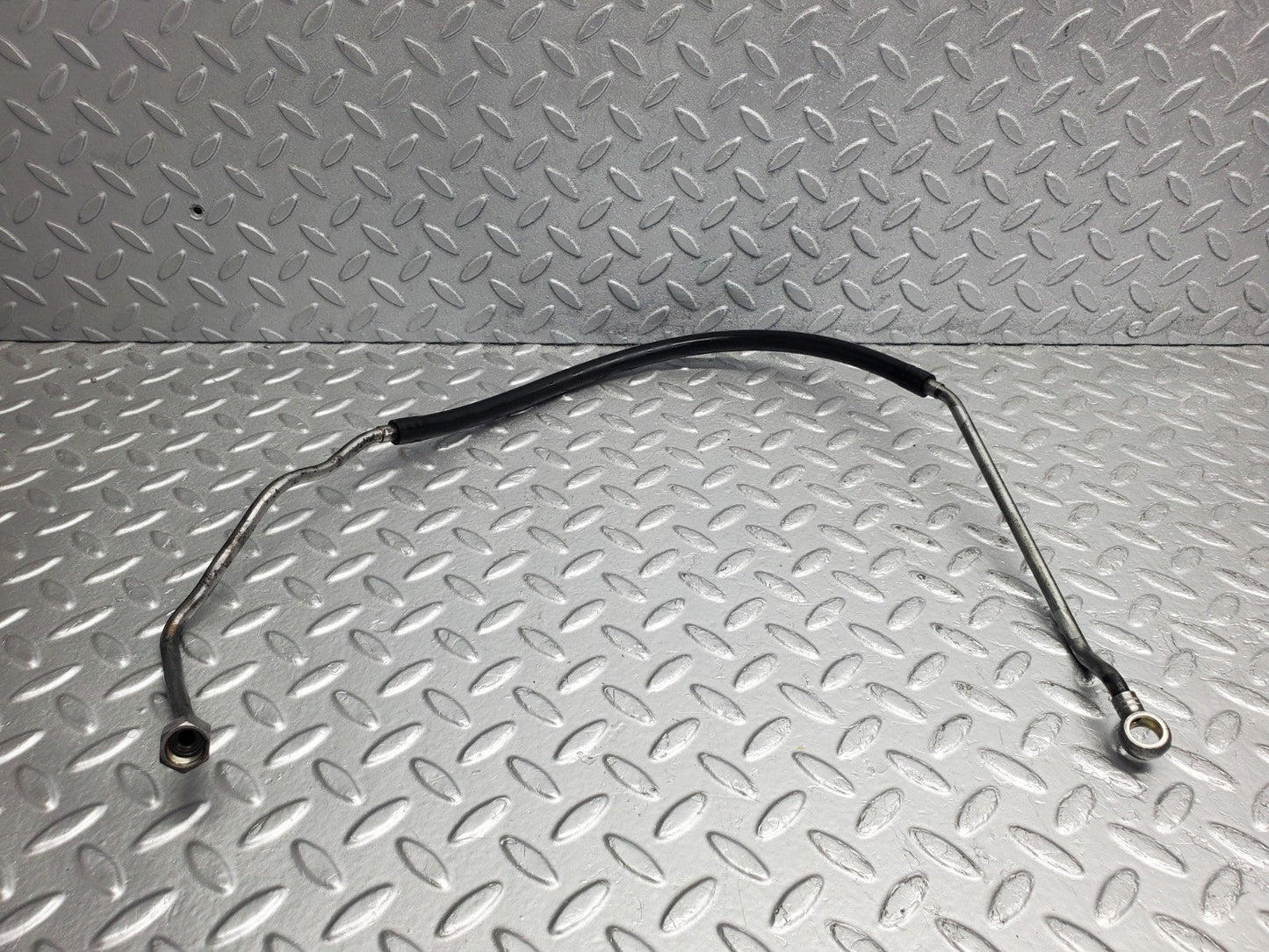 W124 Wagon fuel pipe line used OEM