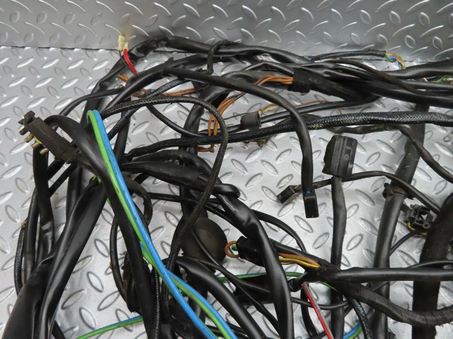 14501 Mercedes-Benz W116 350SE Engine Chassis Body Wire Wiring Harness