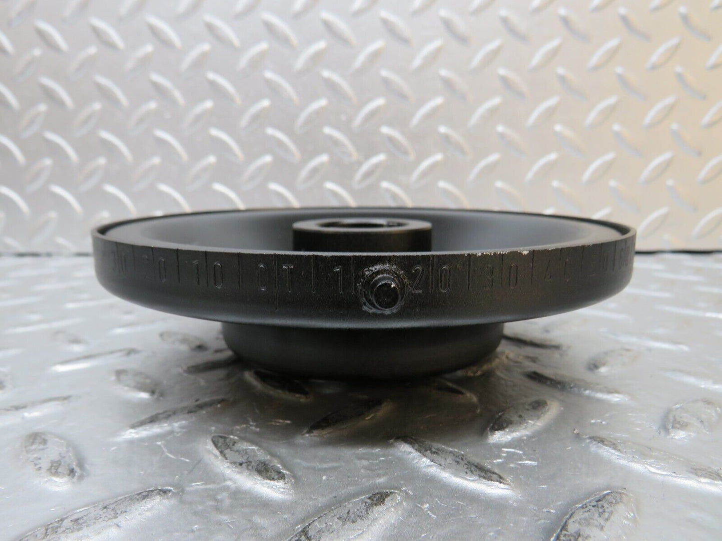 31874 Mercedes-Benz W201 190LE 1.8L Crankshaft Vibration Damper Pulley 1020300378