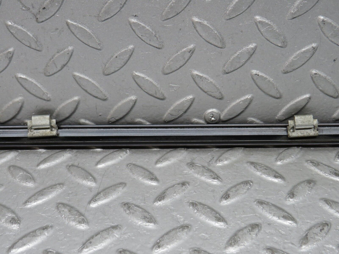 37893 Mercedes-Benz A124 320E Cabriolet Rear Left Window Moulding Trim