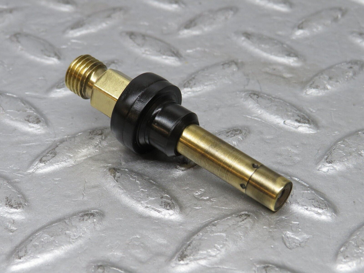 36702 Mercedes-Benz W201 190E Fuel Injector 0437502047