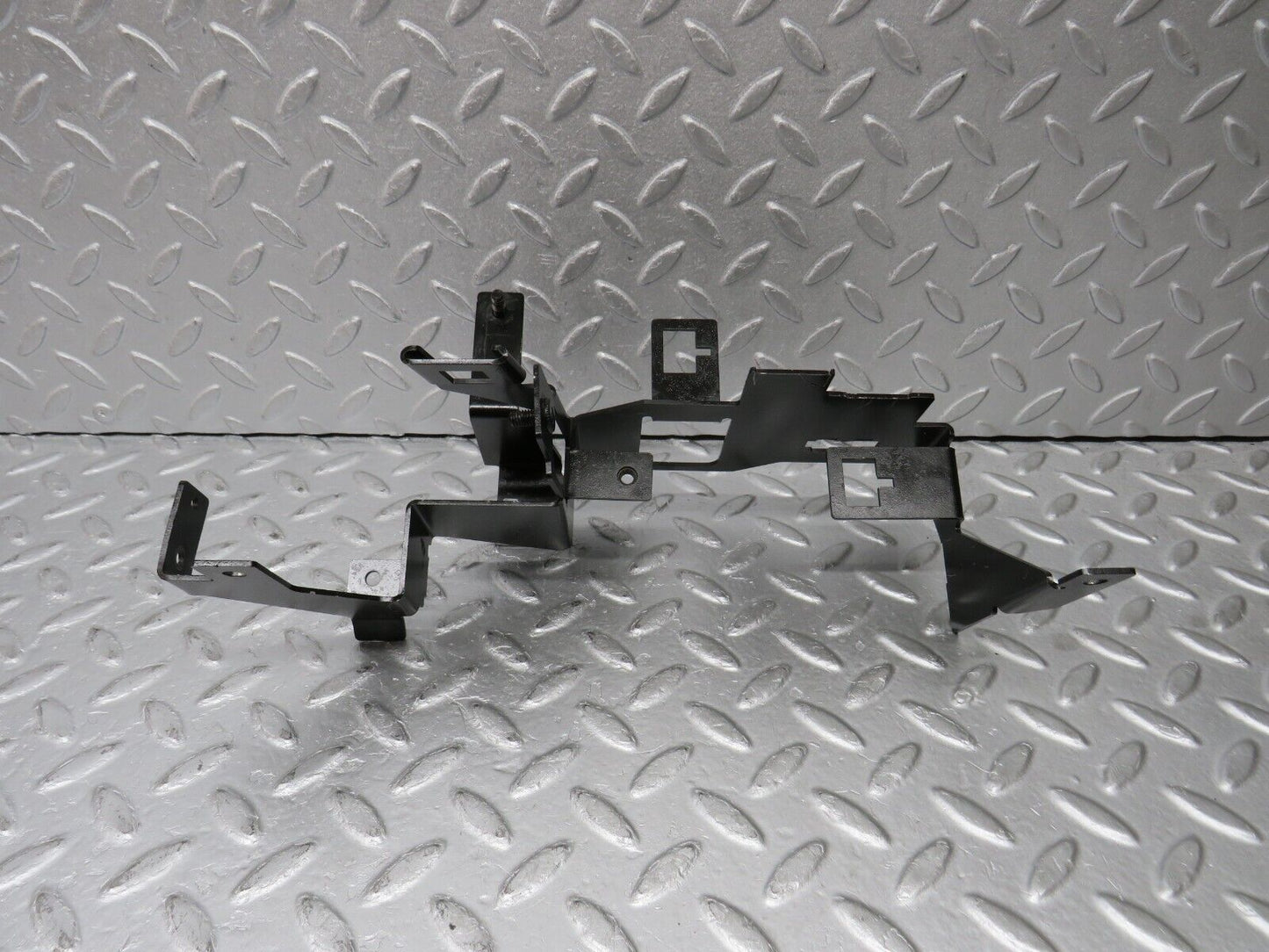 38429 Mercedes-Benz R129 280SL Coupe Relay Bracket