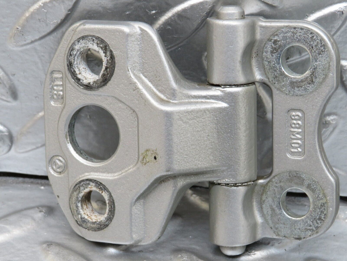24871 Mercedes-Benz W140 S320 Right Door Hinges Pair