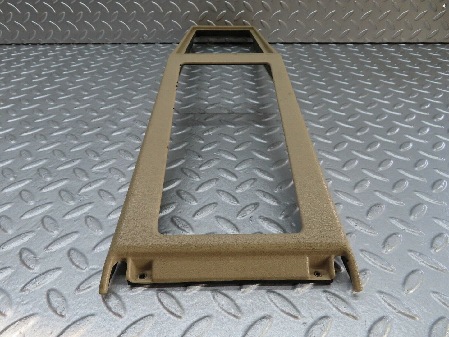 19915 Mercedes-Benz R129 300SL Coupe Centre Console Cover Cream