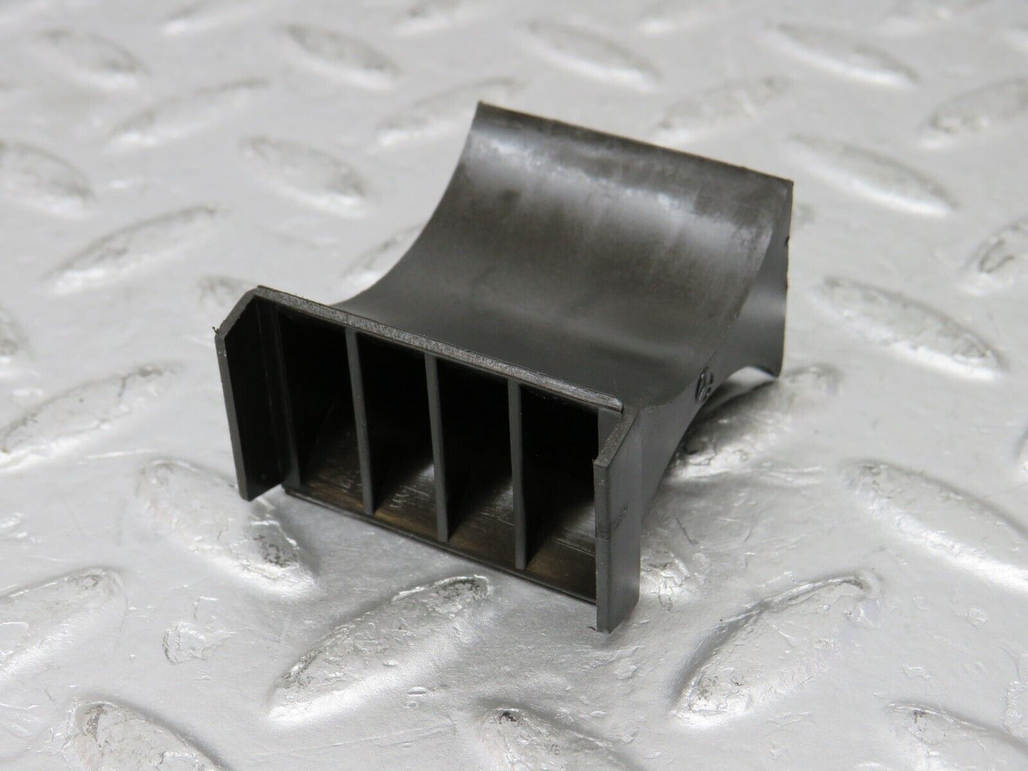 37997 Mercedes-Benz A124 320E Cabriolet Fuel Filter Holder Bracket Plastic 1244780553