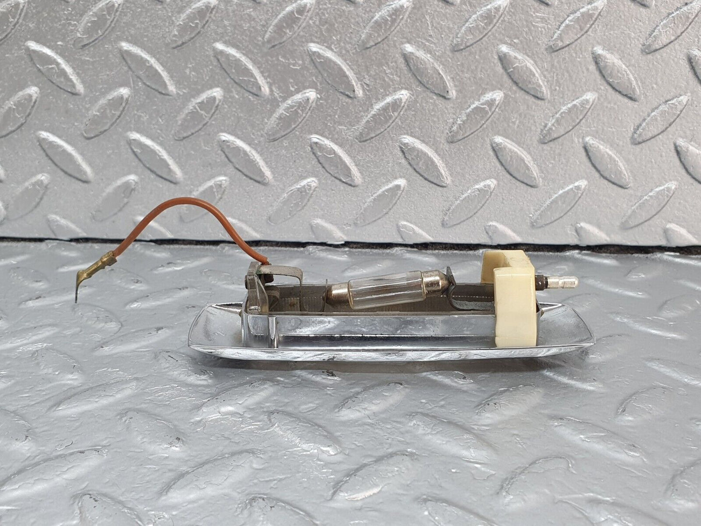43164 Mercedes-Benz W108 280SE Interior Dome Light Hella