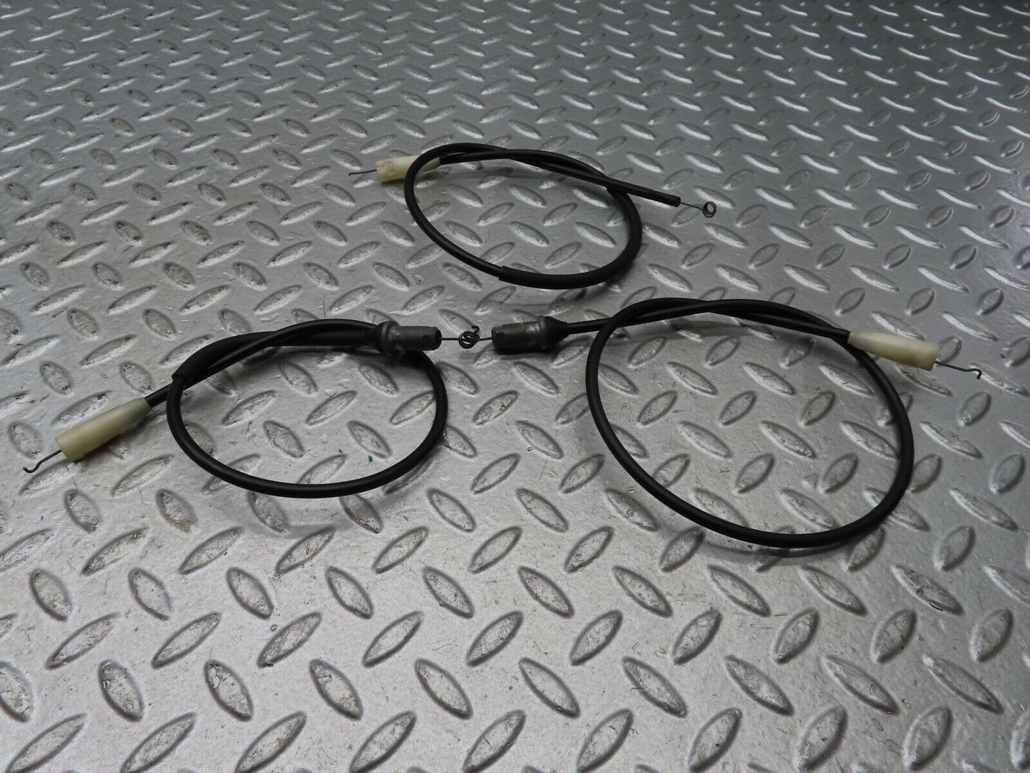 19211 Mercedes-Benz W123 300D Heater Control Cable