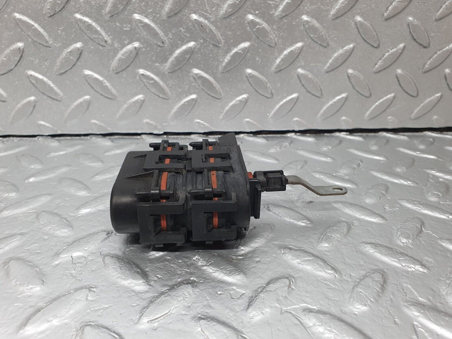 42557 Mercedes-Benz R129 320SL Coupe Heater Box Vacuum Actuator