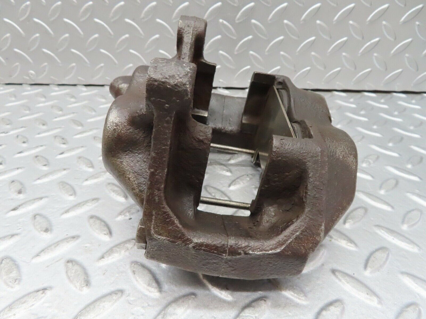 17329 Mercedes-Benz R129 300SL Coupe Front Left Brake Caliper ATE 35