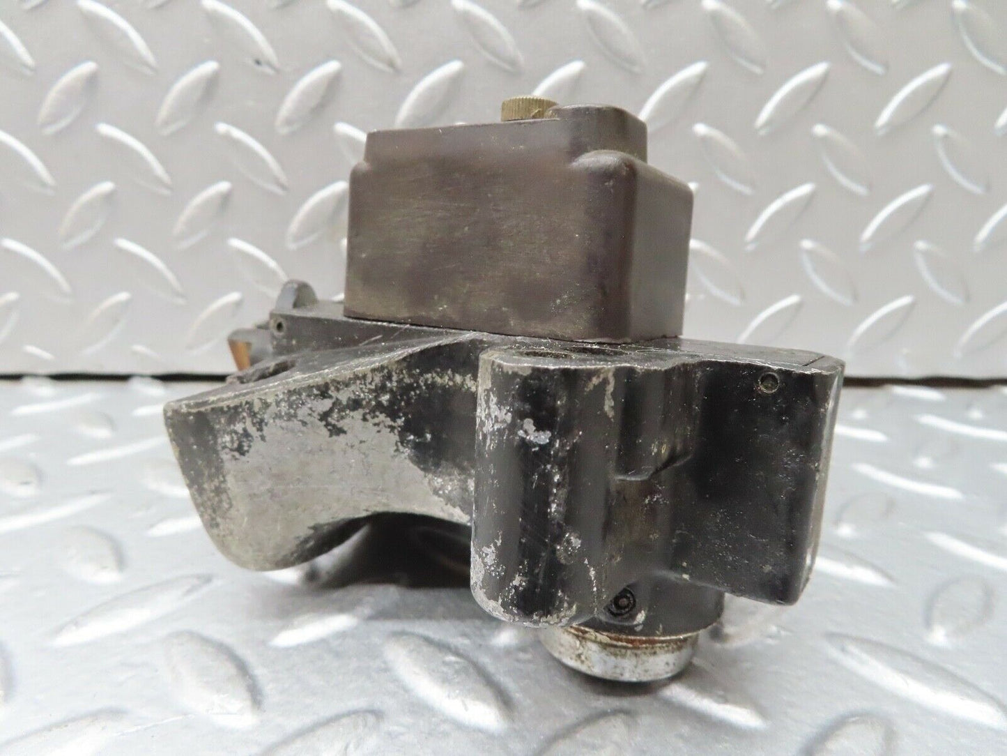 18667 Mercedes-Benz W120 W121 Ponton Ignition Switch No Key 1204620641