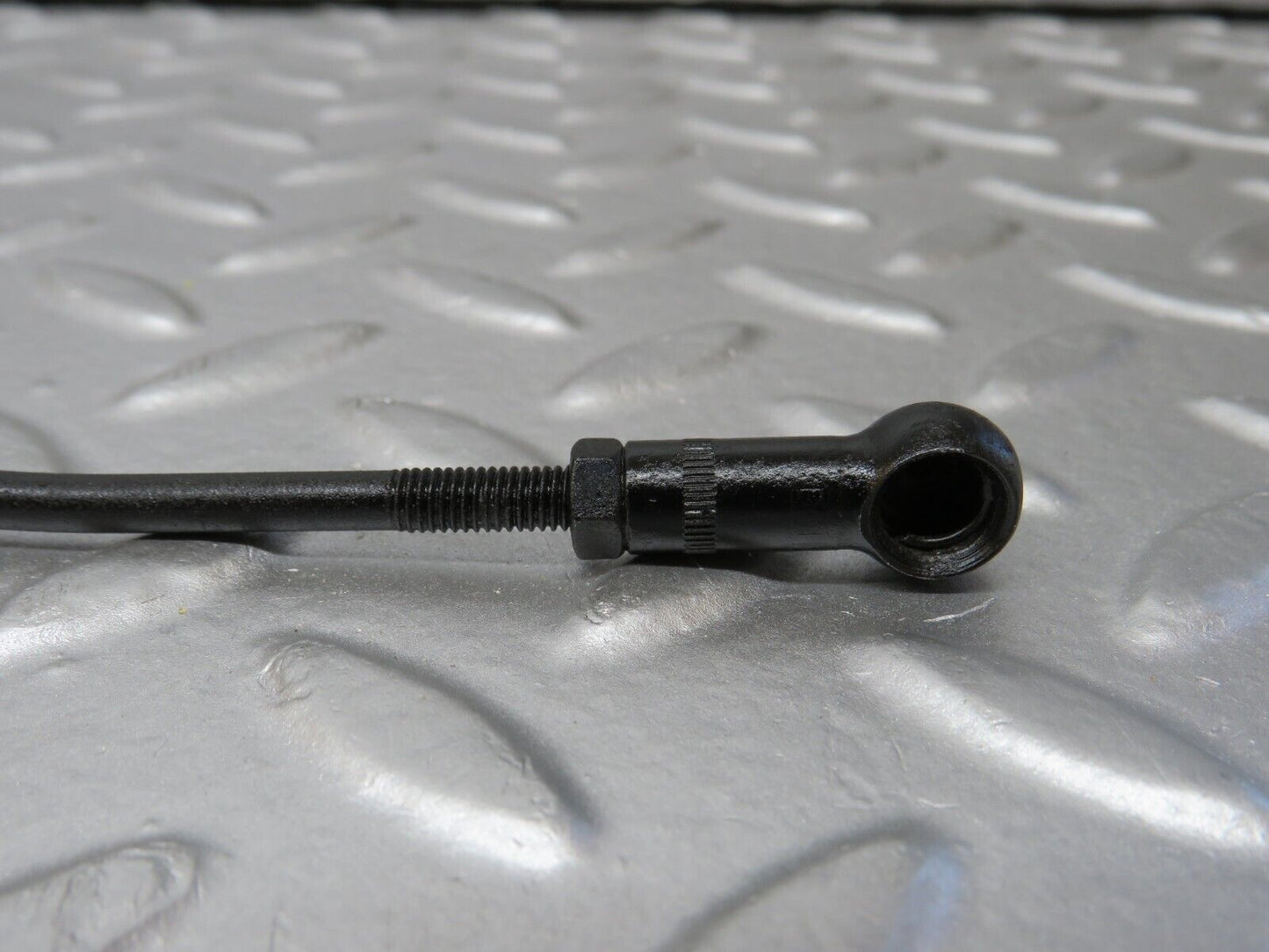 34601 Mercedes-Benz C126 380SEC Coupe Throttle Linkage