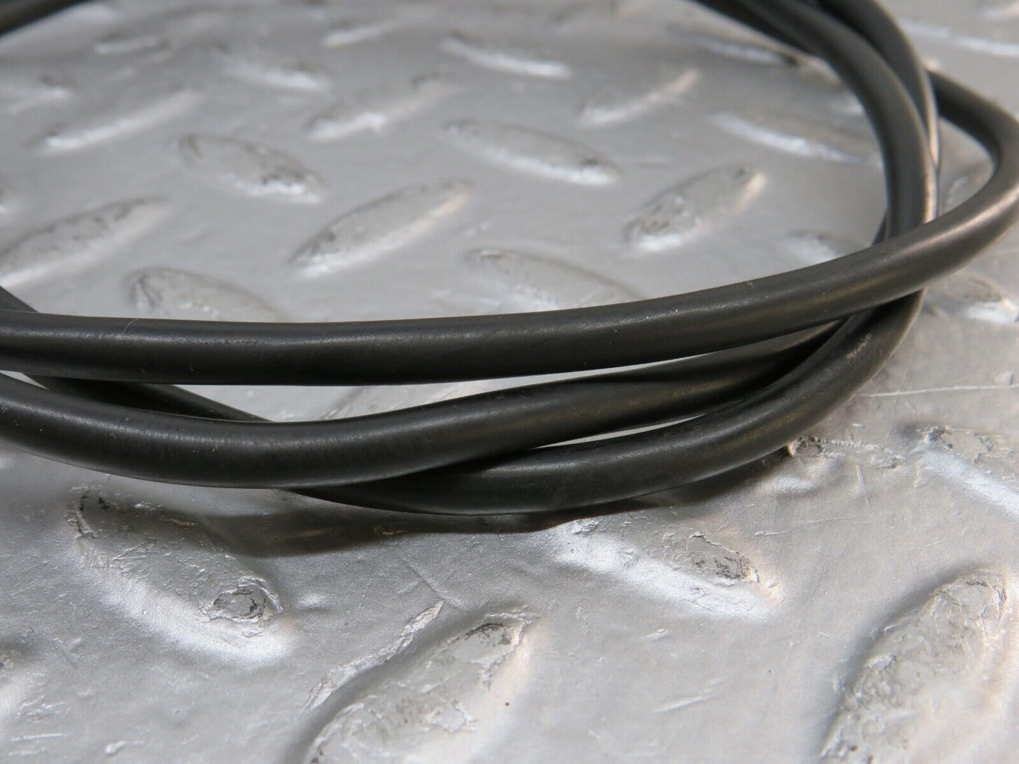33508 Mercedes-Benz W202 C180 Front Wing Indicator Cable Wire