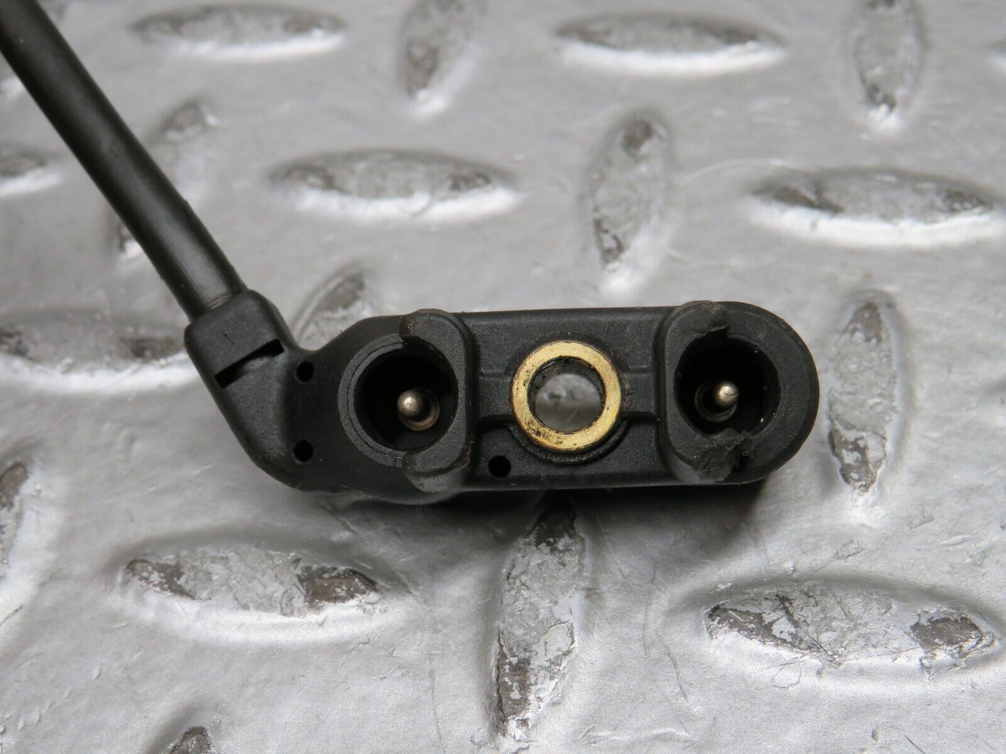 29146 Mercedes-Benz C124 320CE Coupe Brake Pad Sensor Wire Left 0195455228