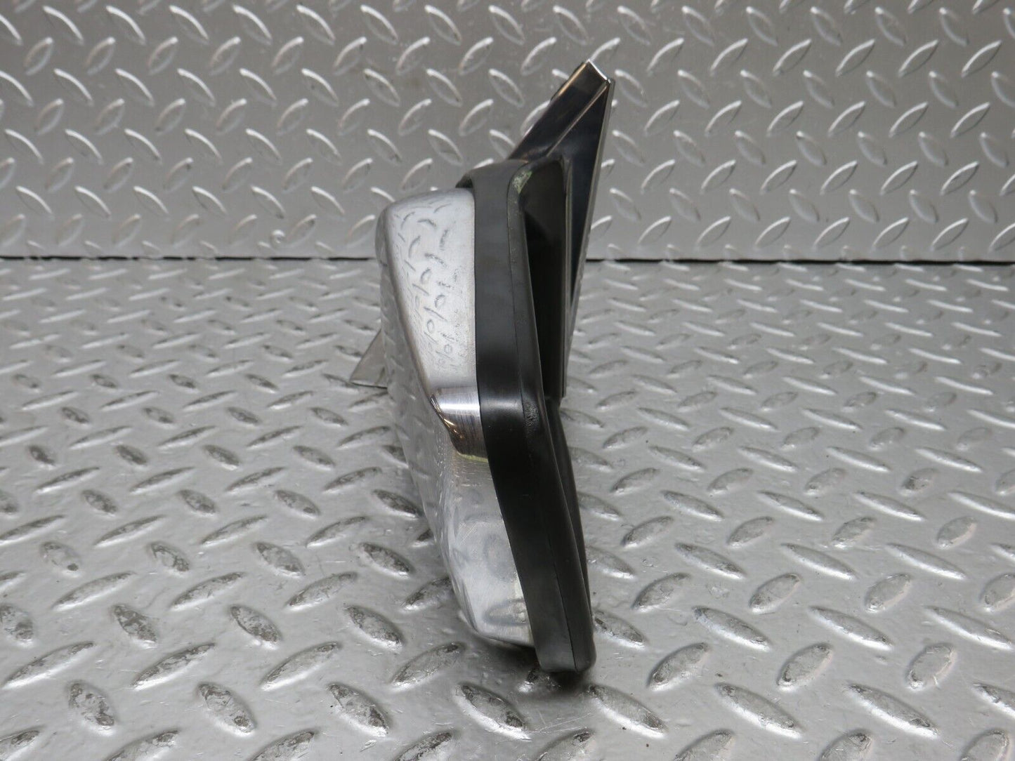 28642 Mercedes-Benz W123 280E Left Wing Mirror Electric  1238110361
