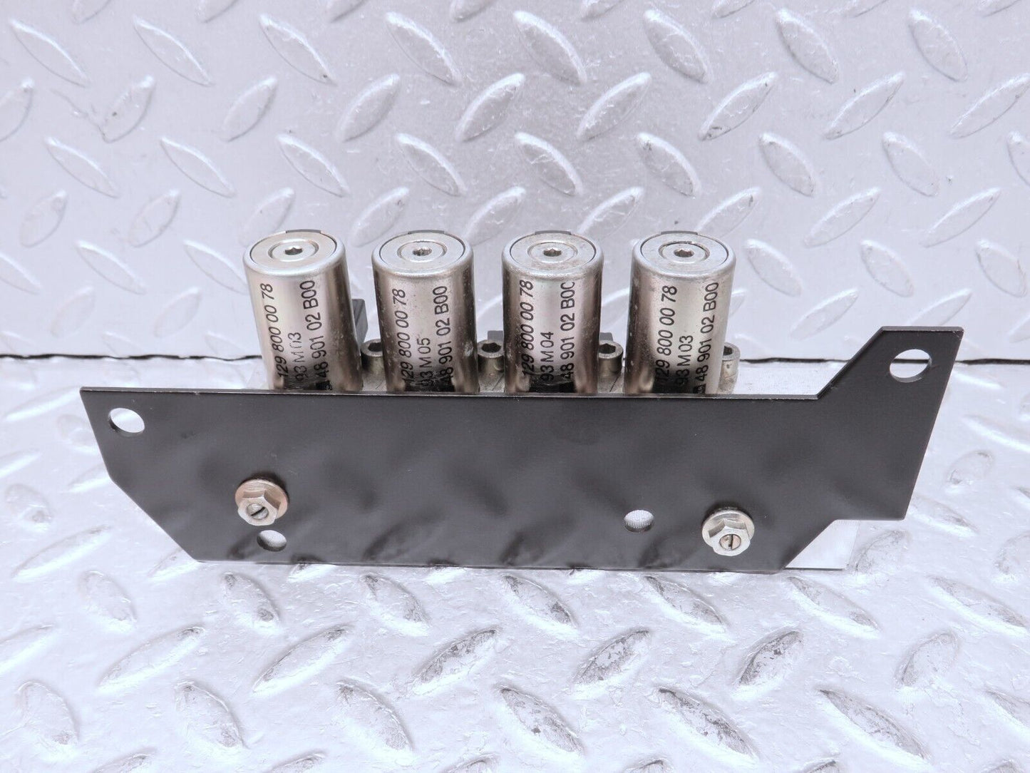 37987 Mercedes-Benz A124 320E Cabriolet Soft Top Hydraulic Valve Block Right 1248001278