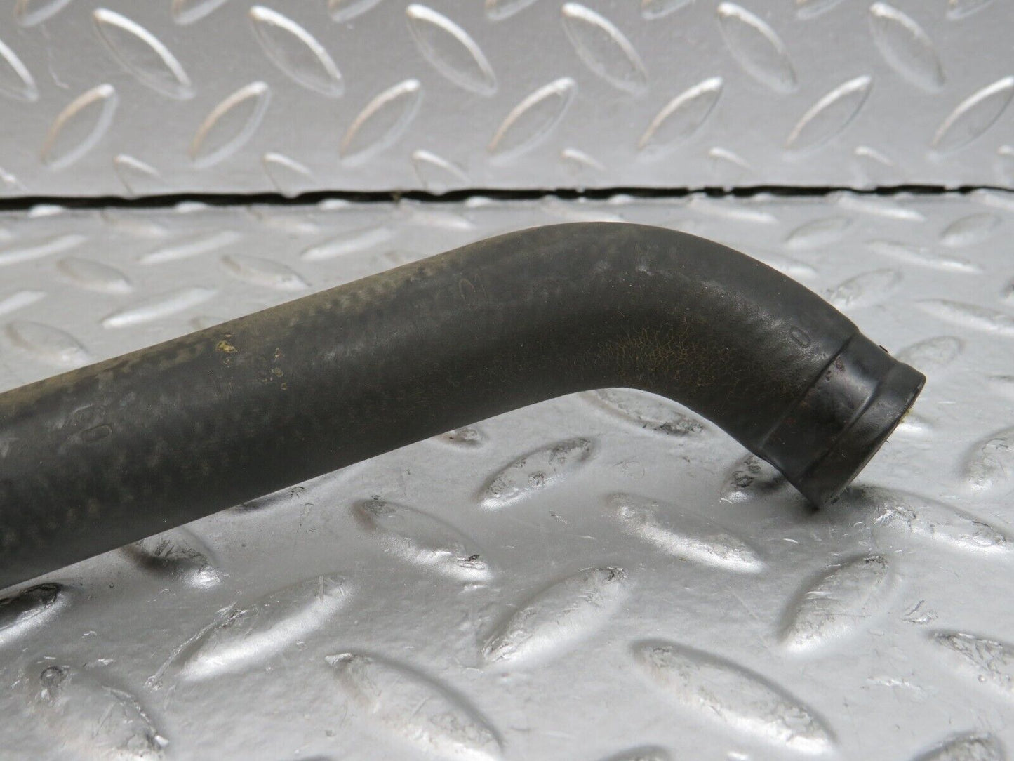 29562 Mercedes-Benz W124 230E Water Hose Pipe 1248325894