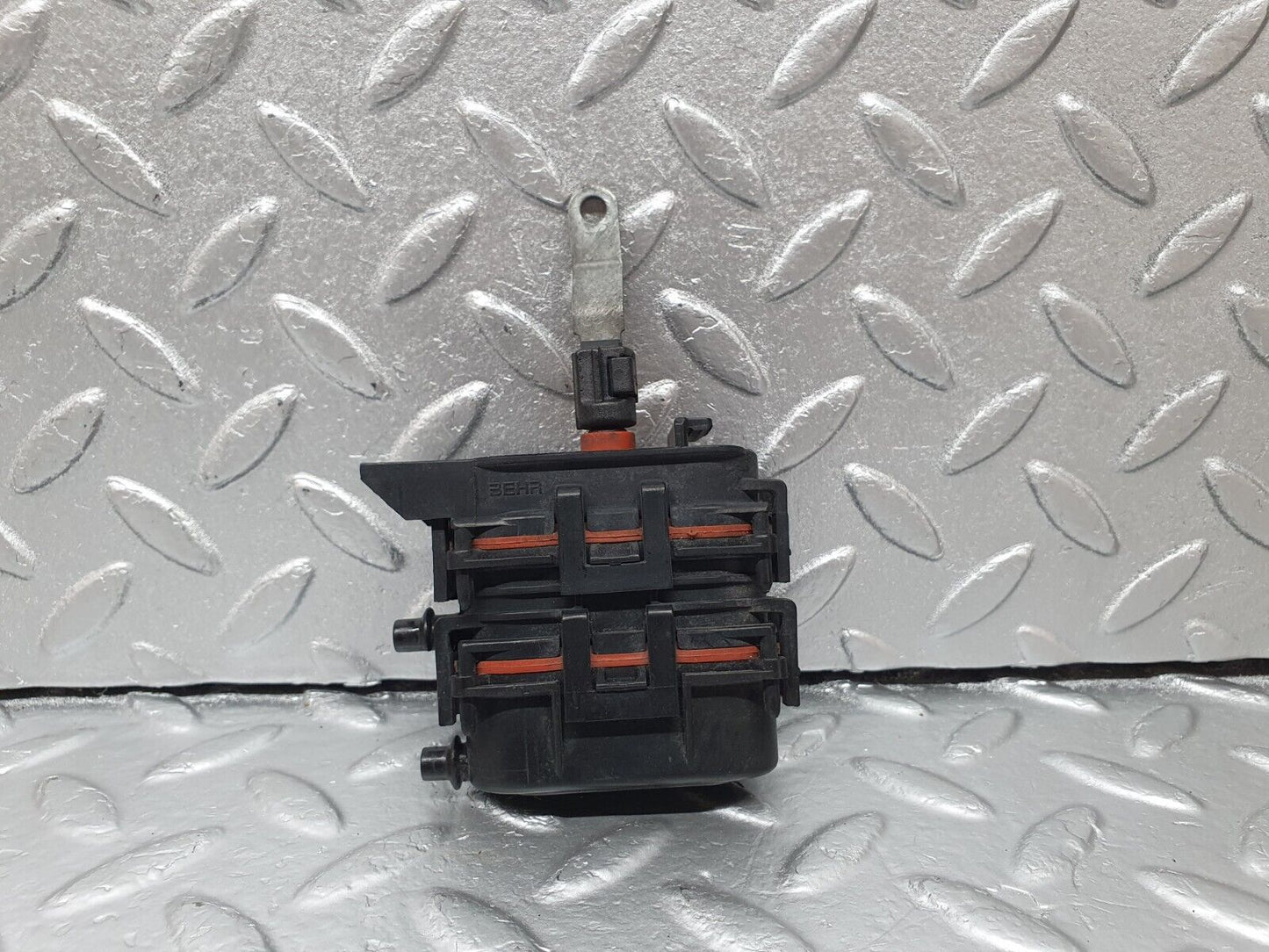 42557 Mercedes-Benz R129 320SL Coupe Heater Box Vacuum Actuator