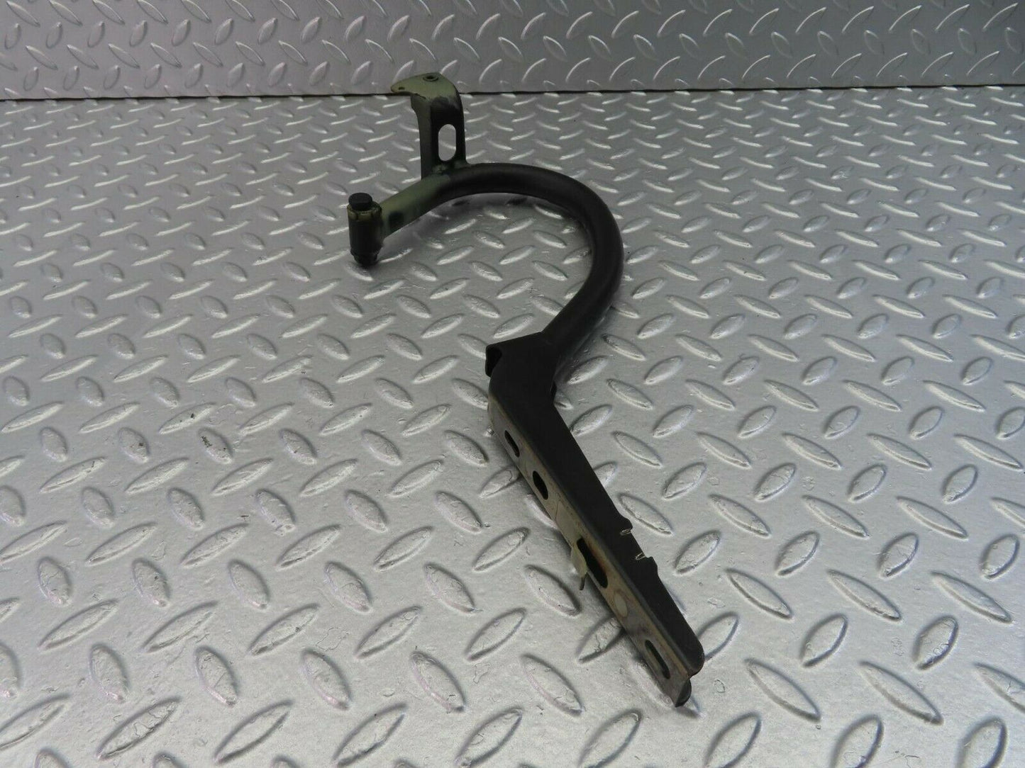10480 Mercedes-Benz W201 190E Boot Lid Trunk Hinge Right Side