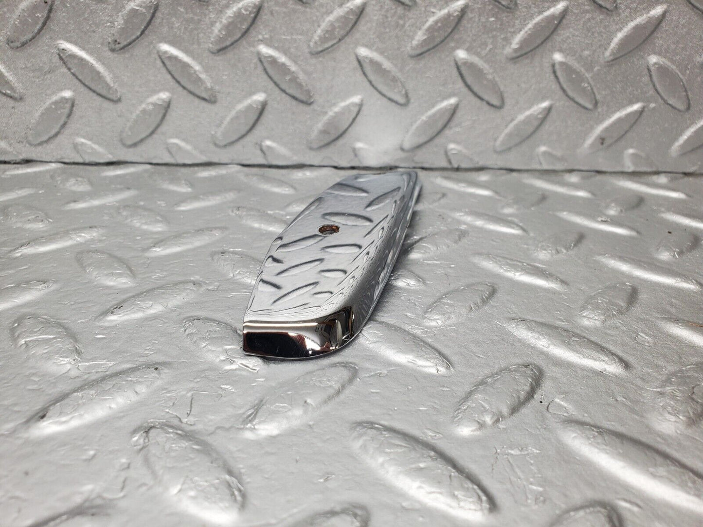 46534 Mercedes-Benz C123 280CE Coupe Left Door Chrome Front Cover
