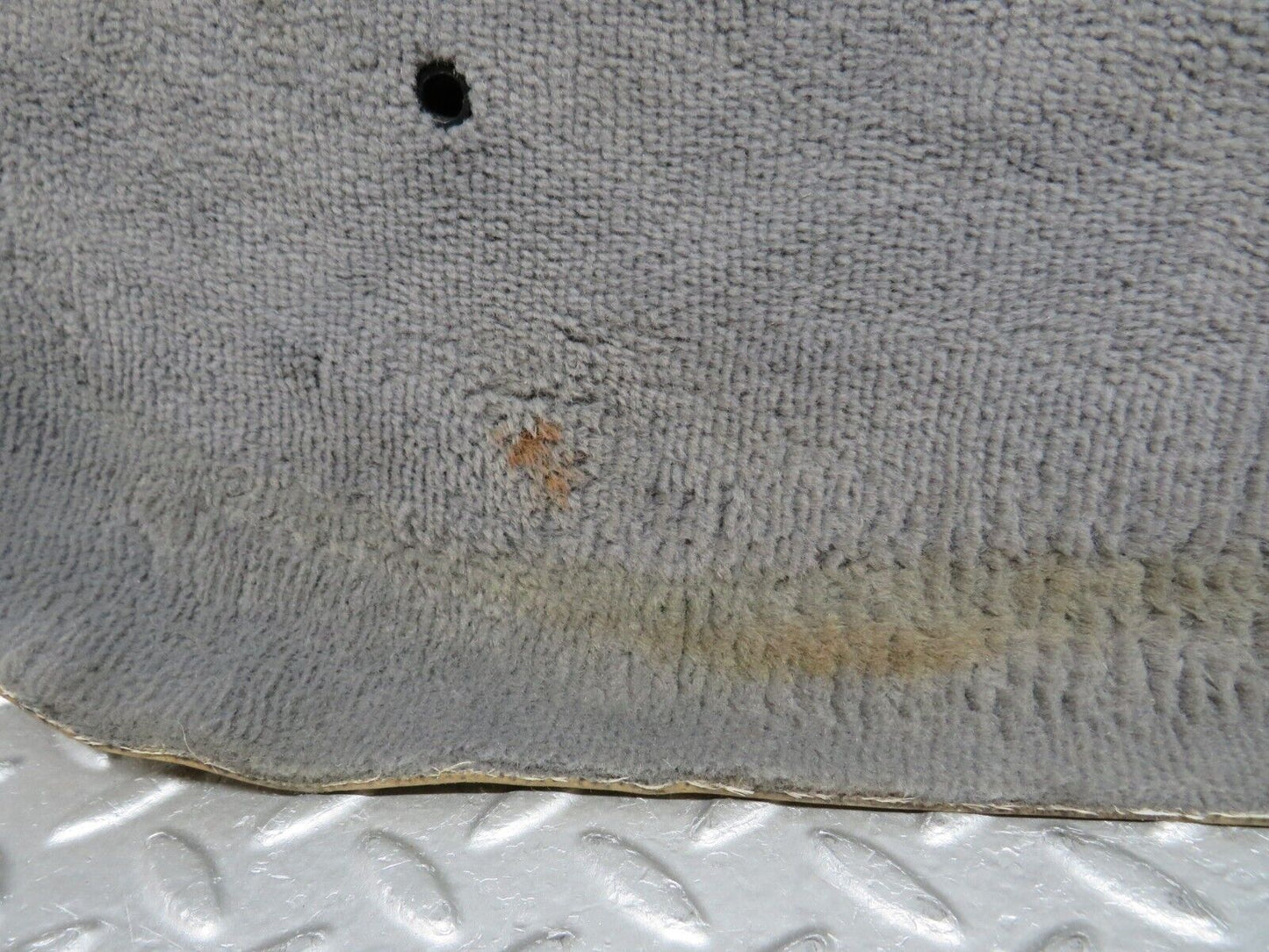 32497 Mercedes-Benz S124 300TE Wagon Centre Console Carpet Left Side Grey
