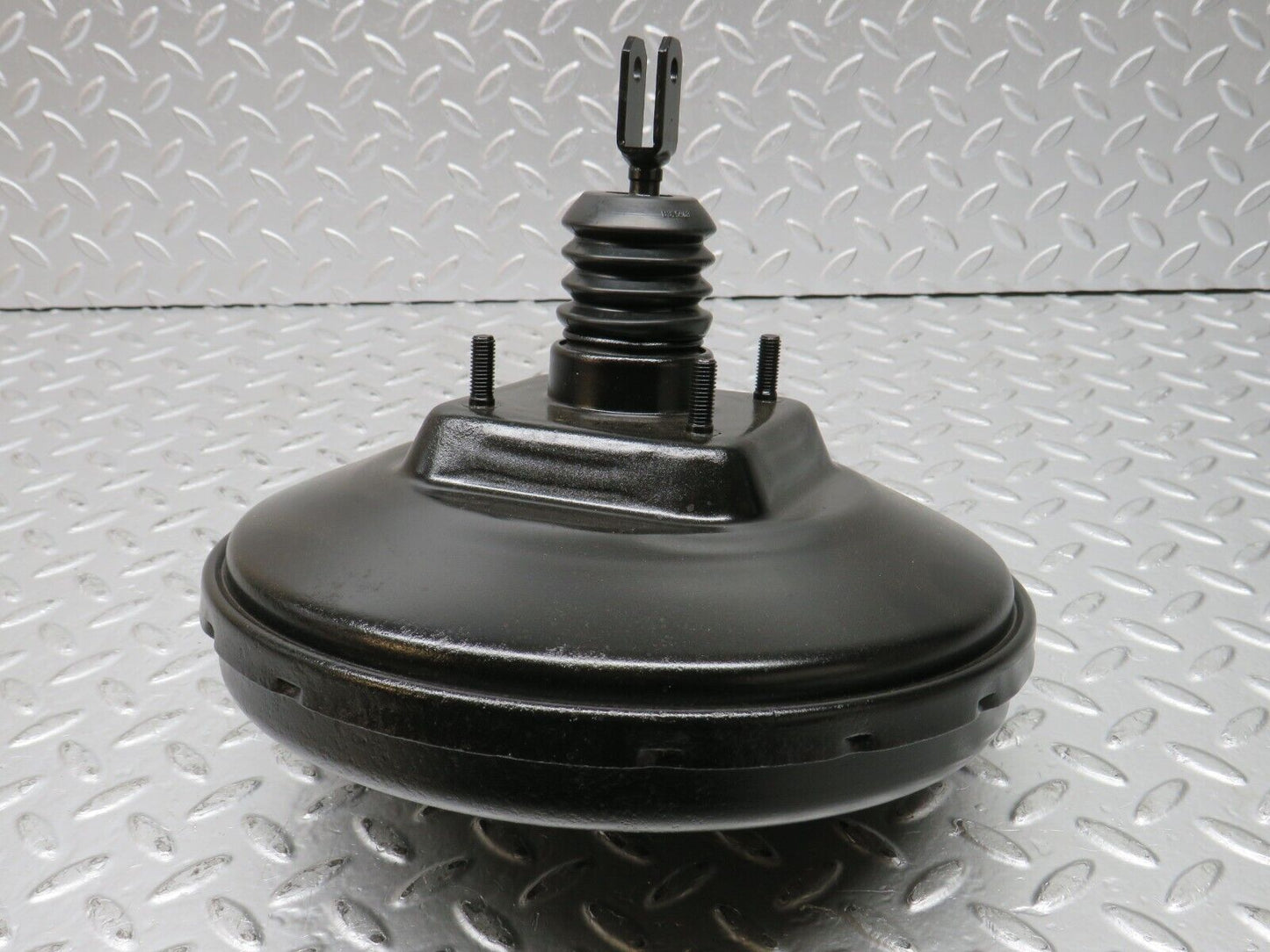 32076 Mercedes-Benz W123 230E Brake Booster Bendix
