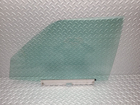 46247 Mercedes-Benz W124 280E Front Left Door Window Glass