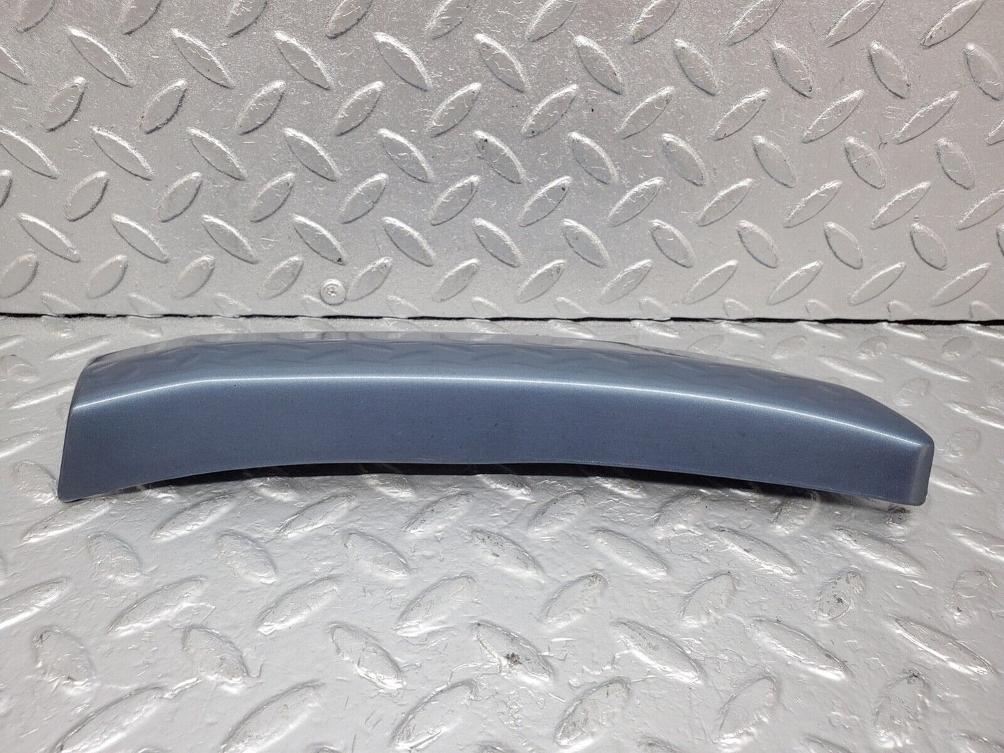 44608 Mercedes-Benz W124 220E Rear Left Fender Lower Moulding Trim