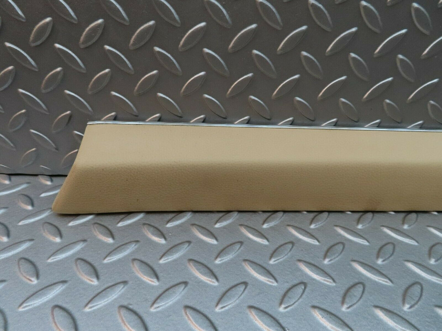 4587 Mercedes-Benz W114 280CE Coupe Door Panel Top Trim Left Beige
