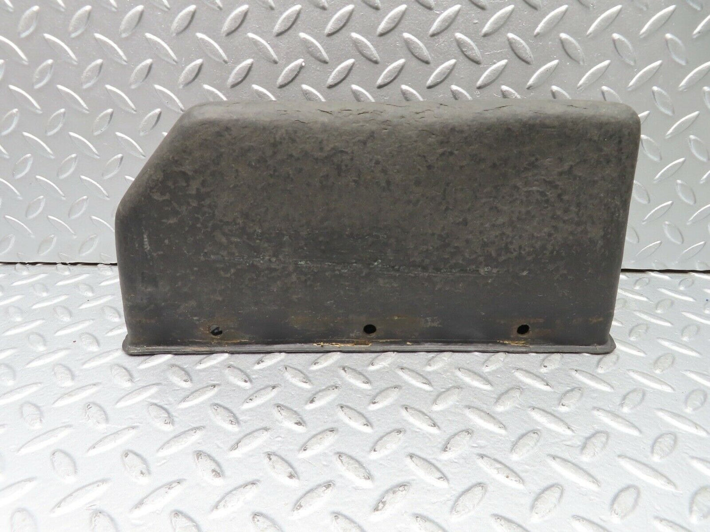 20270 Mercedes-Benz W114 280CE Coupe Glove Box