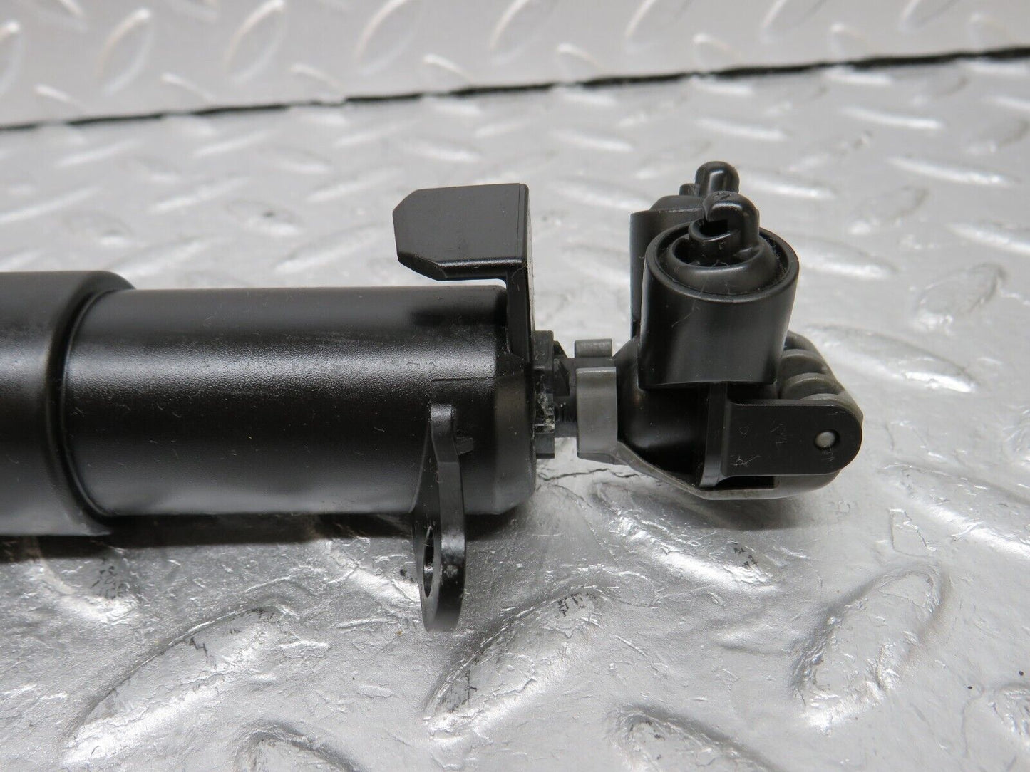 34746 Mercedes-Benz W210 320E Headlight Washer Pump & Nozzle Right 2108601647