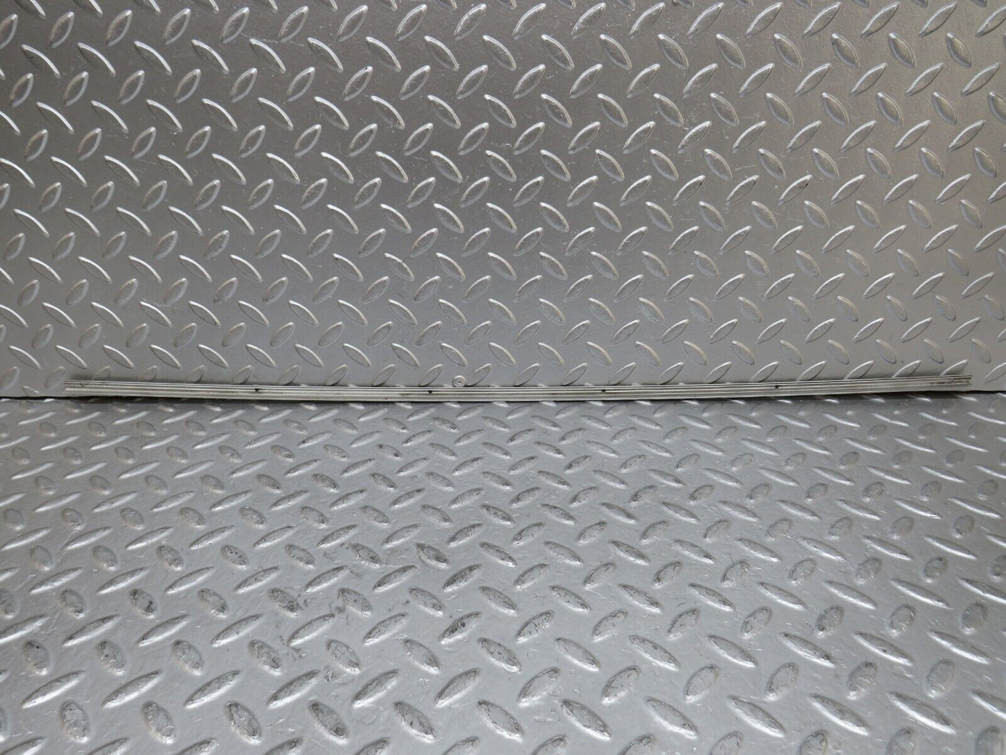 29607 Mercedes-Benz W124 230E Sunroof Trim