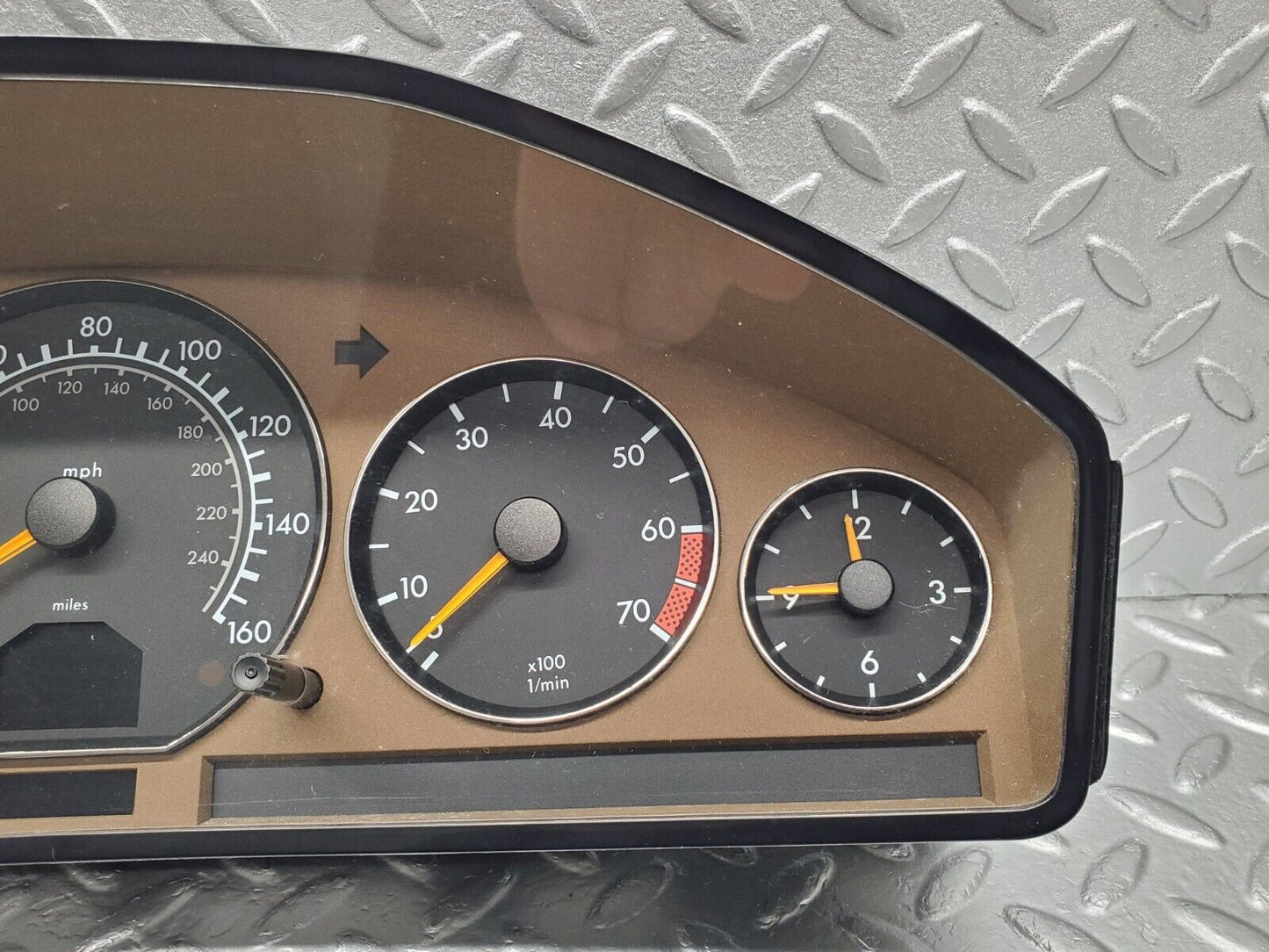 46962 Mercedes-Benz R129 320SL Coupe Instrument Cluster 1294402911