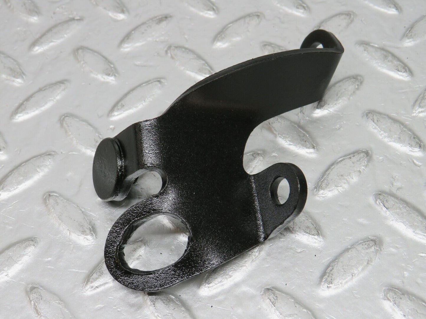 32758 Mercedes-Benz C107 R107 350 V8 Engine Lifting Eyes Hooks