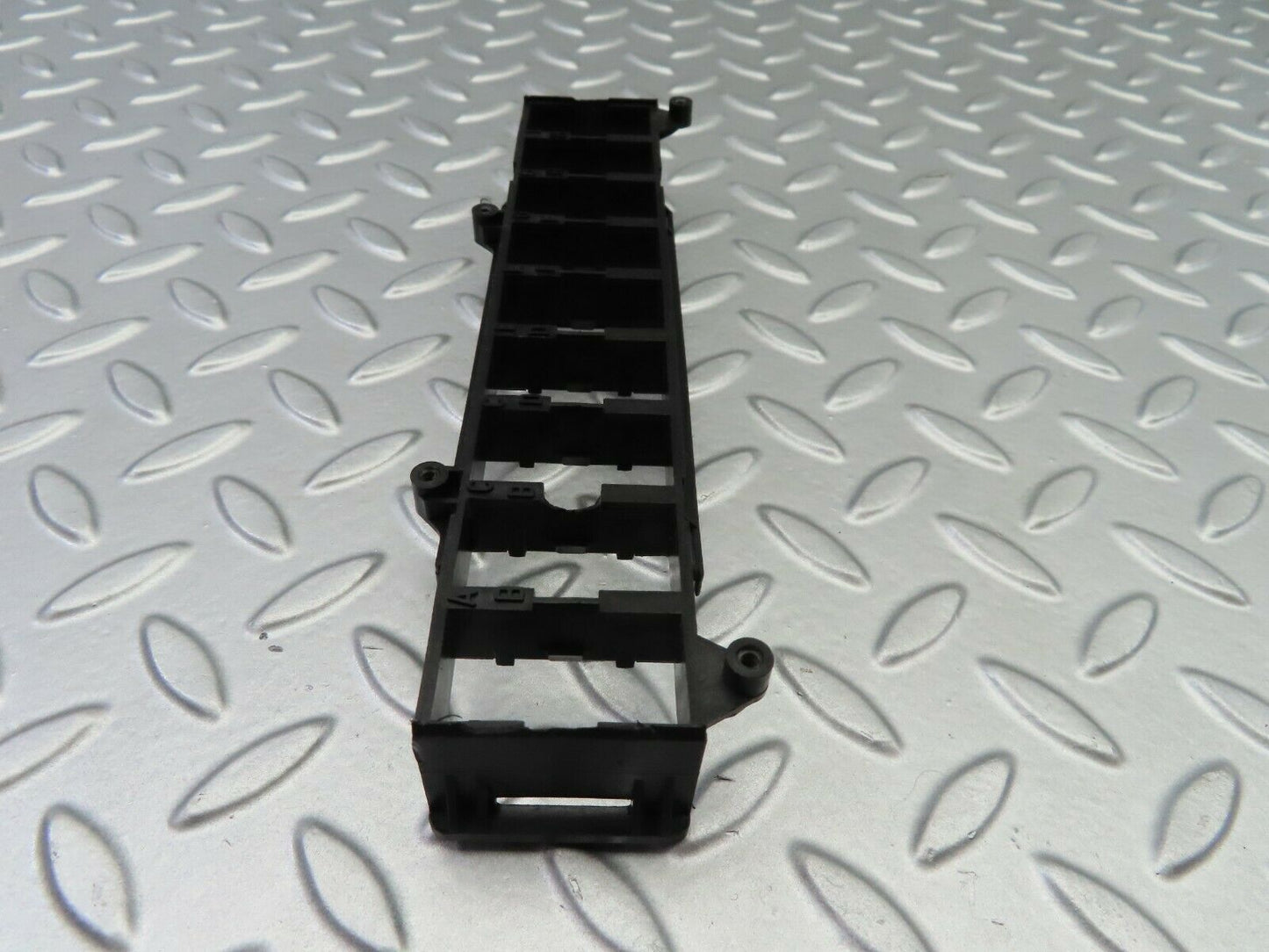 6475 Mercedes-Benz S124 E220 Wagon Centre Console Switch Bracket 1248210071