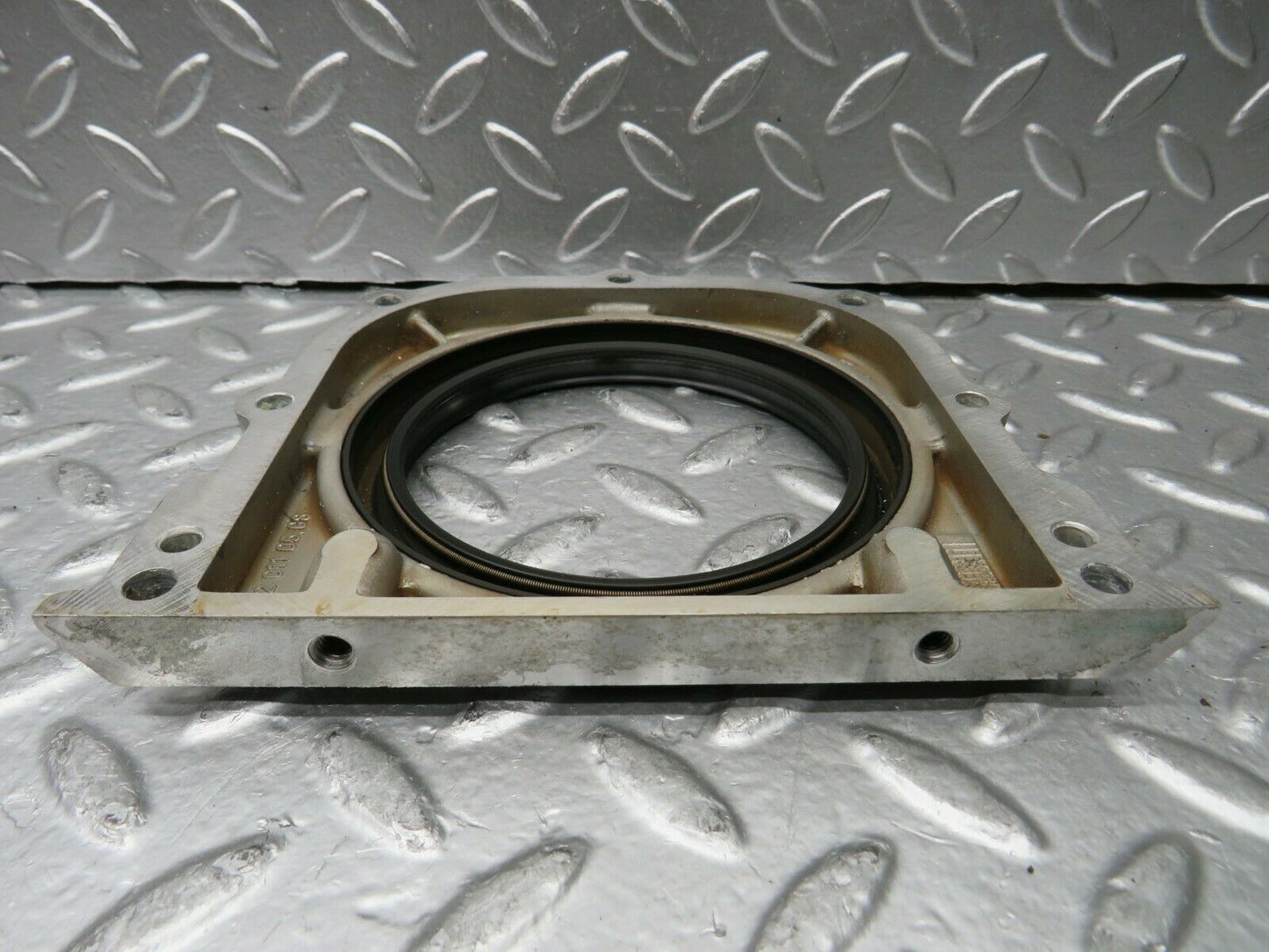 23091 Mercedes-Benz C123 230CE Coupe Crankshaft Rear Sealing Cover 1020110508