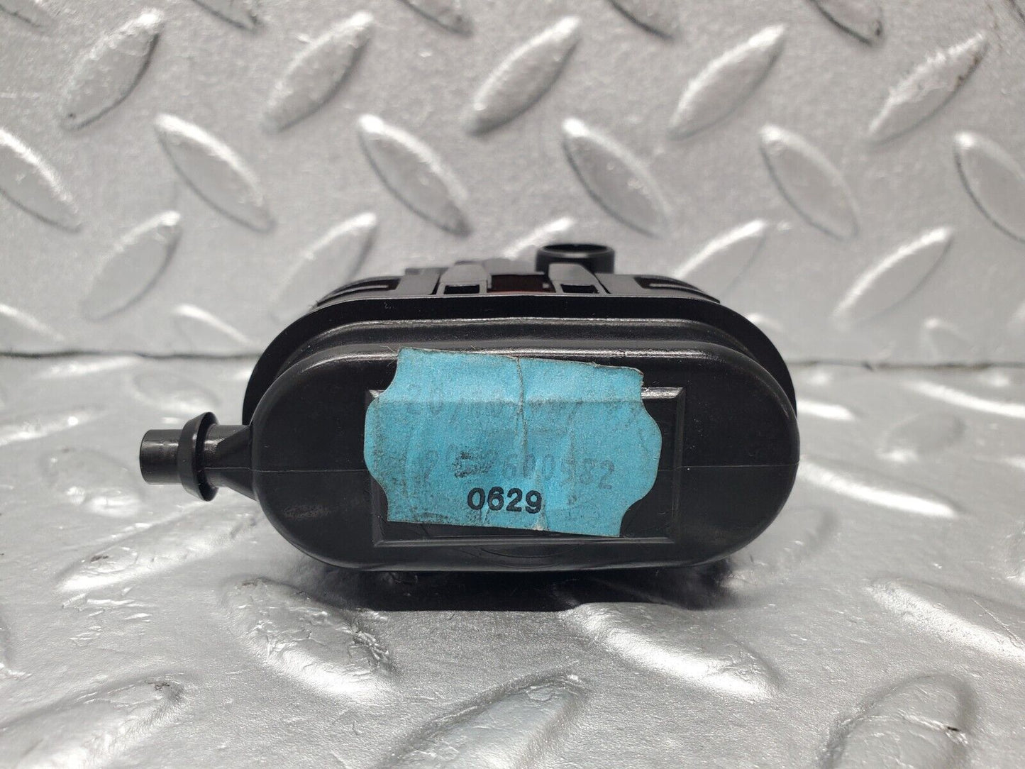 46996 Mercedes-Benz R129 320SL Coupe Heater Box Vacuum Actuator