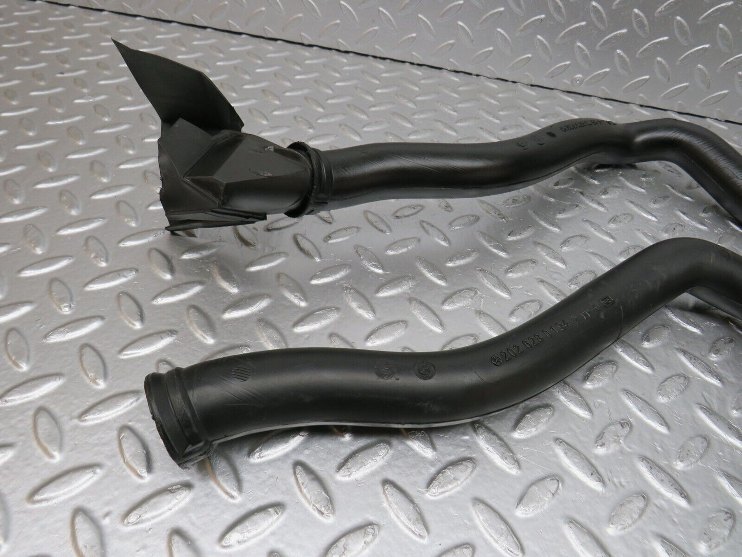 33425 Mercedes-Benz W202 C180 Water Drain Hose Pair 2026280094 2026280194