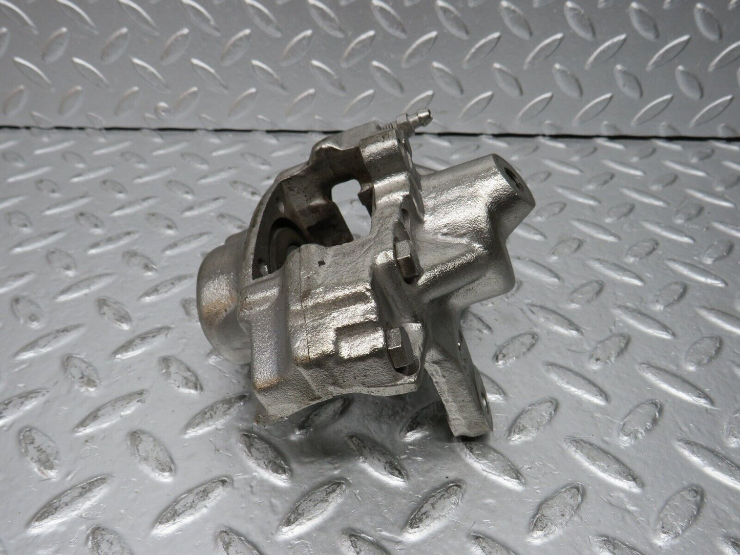 31509 Mercedes-Benz S124 220TE Wagon Rear Left Brake Caliper Ate 50P