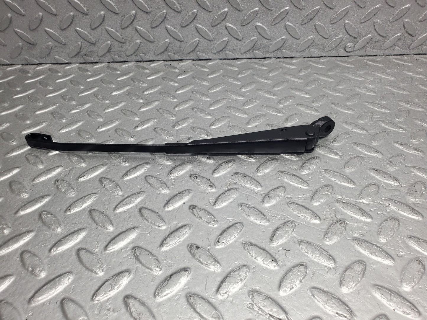 W124 Wagon rear wiper arm used OEM