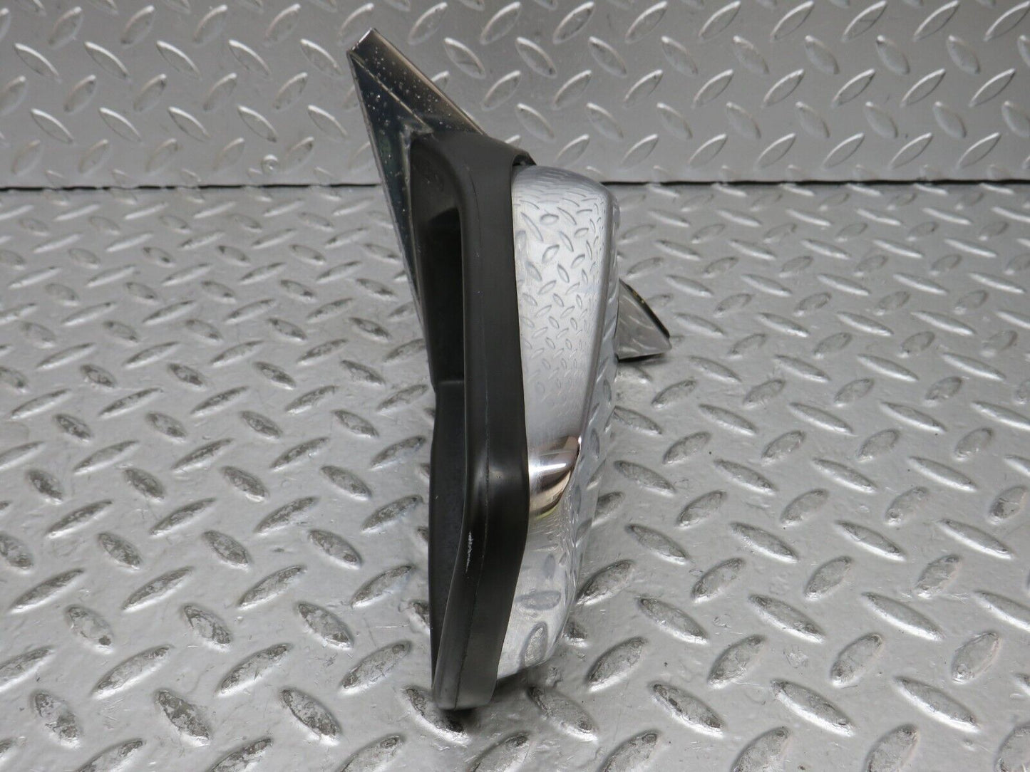 28641 Mercedes-Benz W123 280E Right Wing Mirror Chrome 1238110461