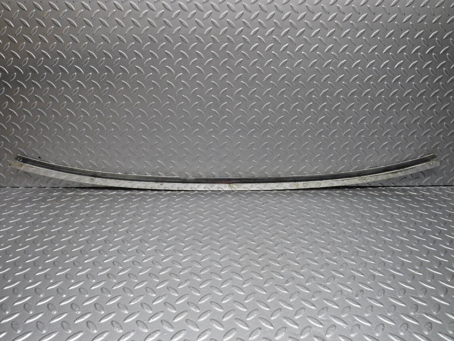 40200 Mercedes-Benz R107 Coupe Hardtop Under Windshield Chrome Trim