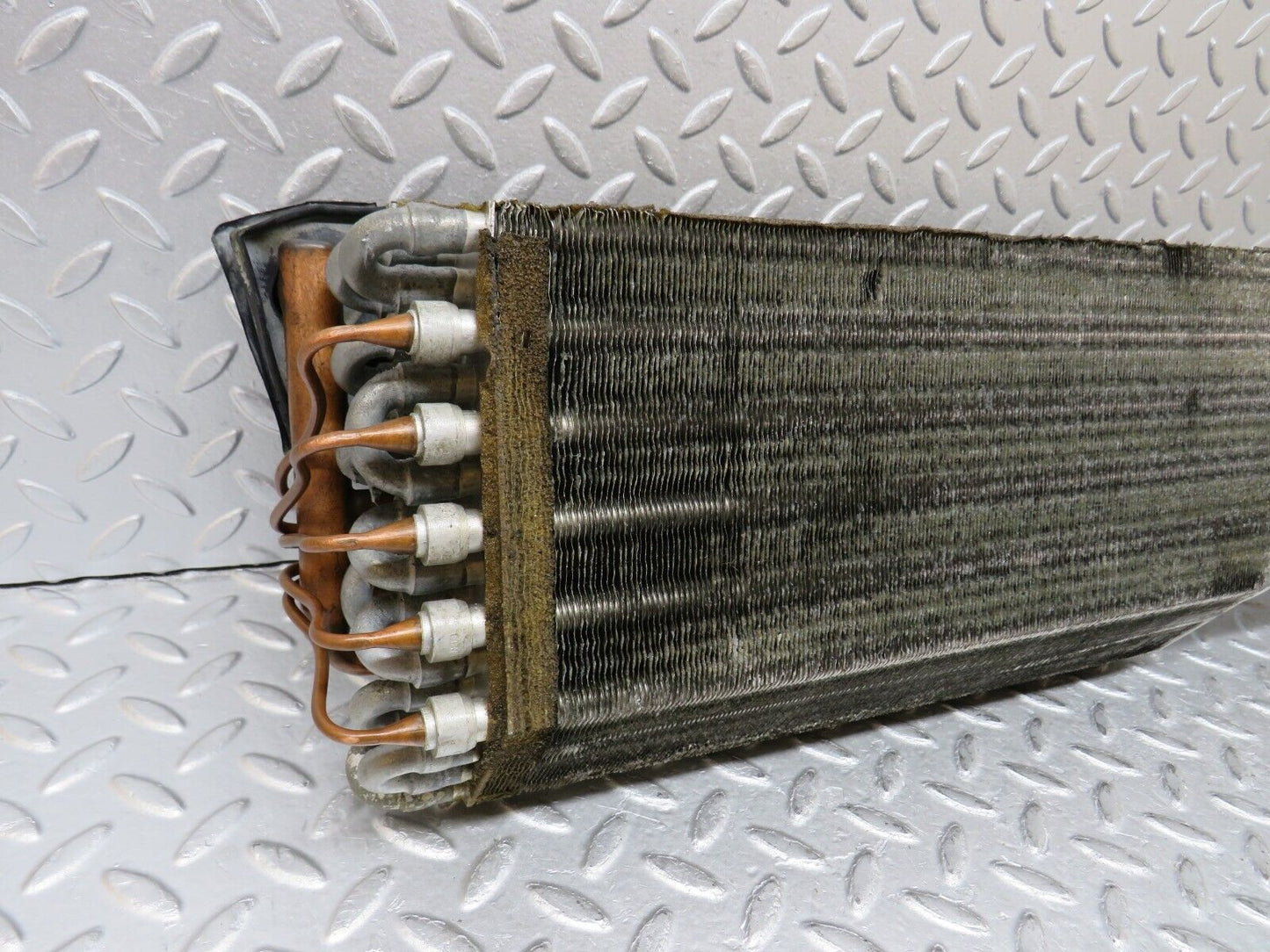 36214 Mercedes-Benz W126 420SE Air Conditioning Radiator