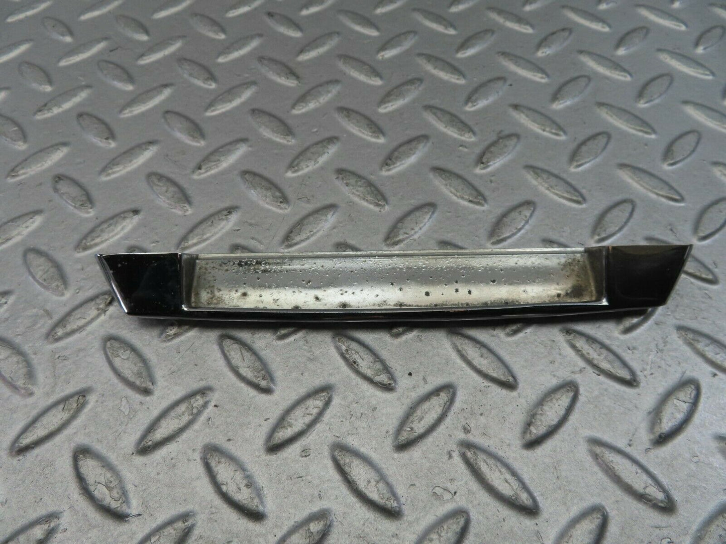 9219 Mercedes-Benz W115 Trunk Lid Chrome Handle 1157580002 205 mm length type
