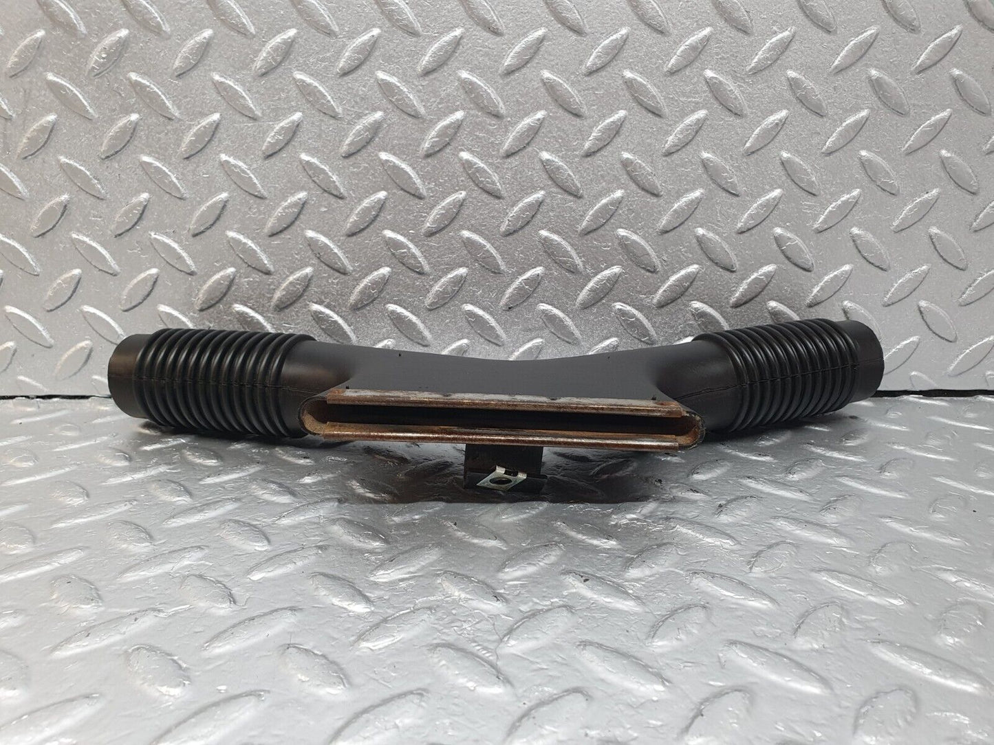 43178 Mercedes-Benz W108 280SE Heater Centre Air Duct Vent