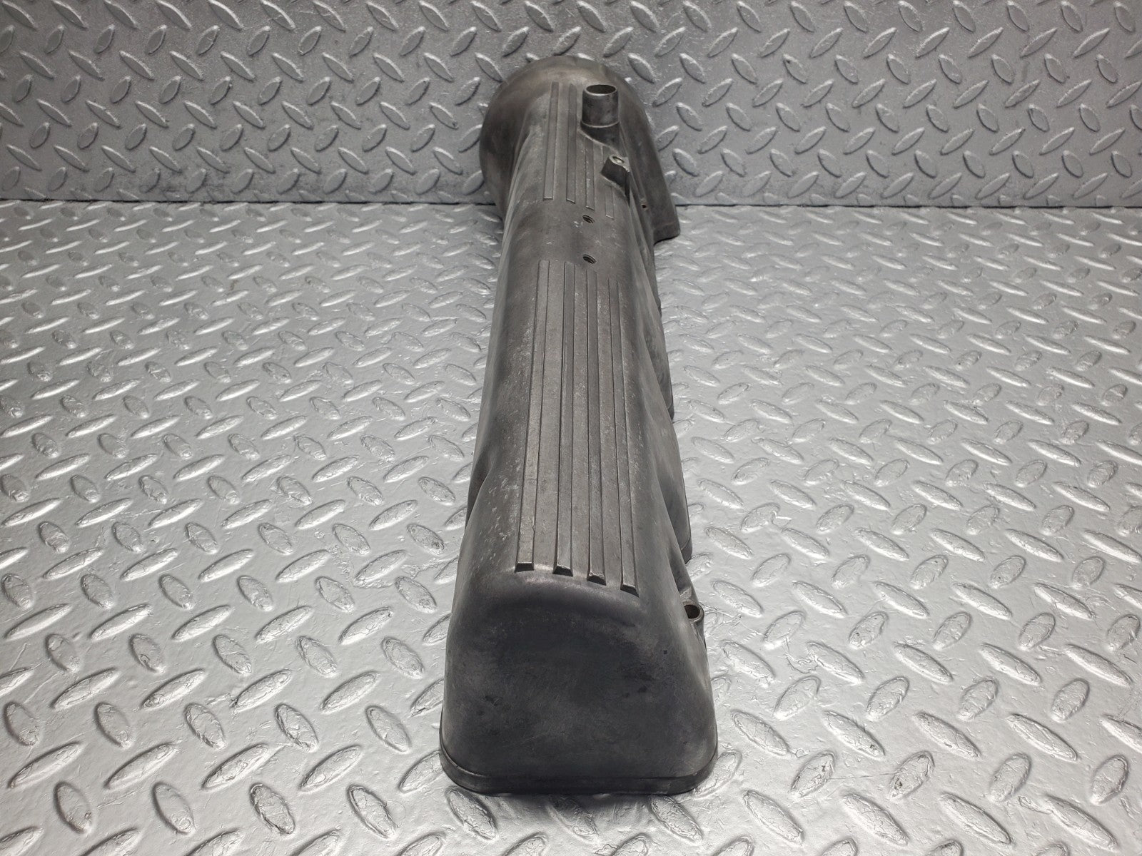 W126 Coupe cylinder head valve cover left used OEM