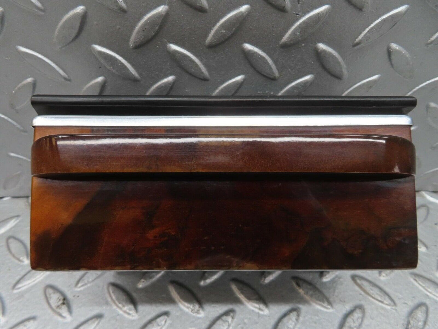 13916 Mercedes-Benz C107 280SLC Centre Console Ashtray Wood Finish